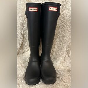 Hunter Tall Black Boots size 9